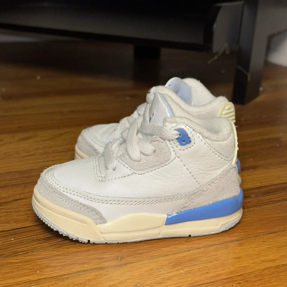 Jordan 3 Retro Lucky Shorts White Sail Blue Toddler Sneakers DM0968-101 Size 4C